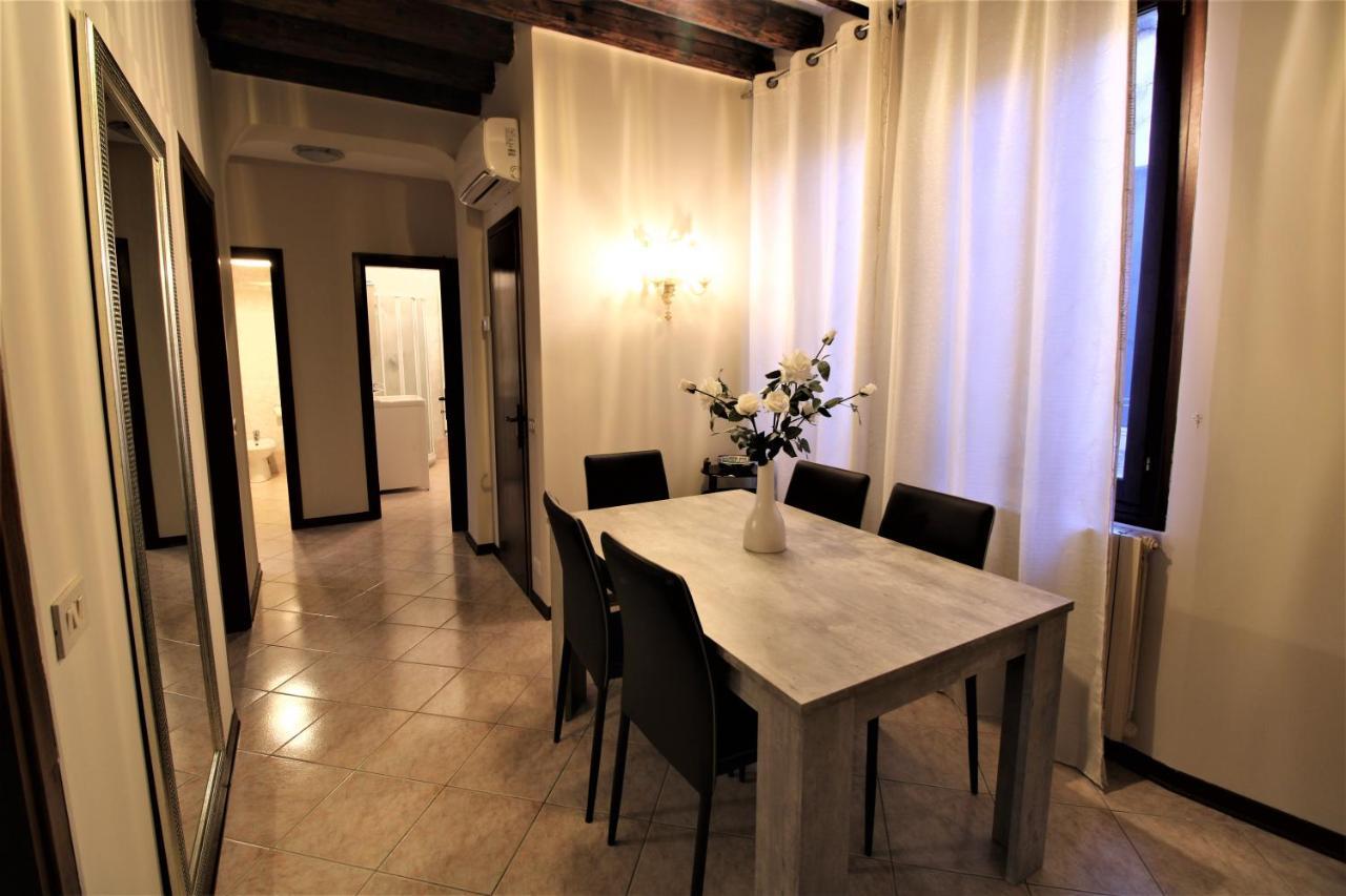 Central And Spacious Apartment Venedig Eksteriør billede